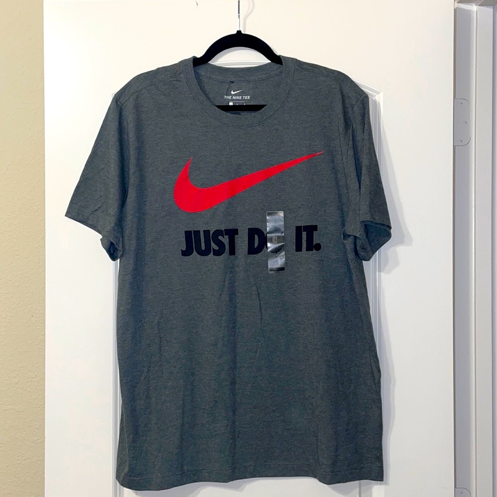 Nike Tee